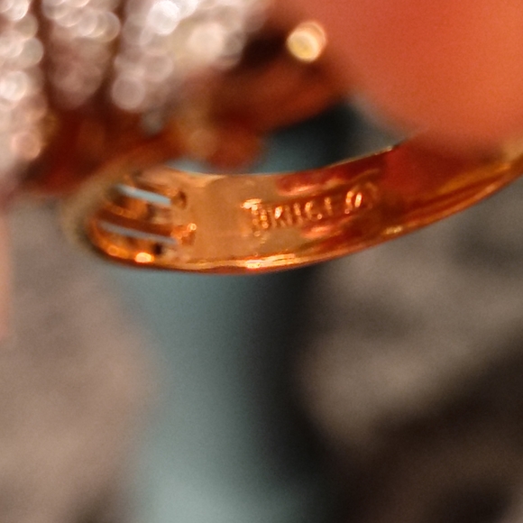 Elegant 18K GE Gold Tone Women's Ring Letter M - Picture 5 of 7